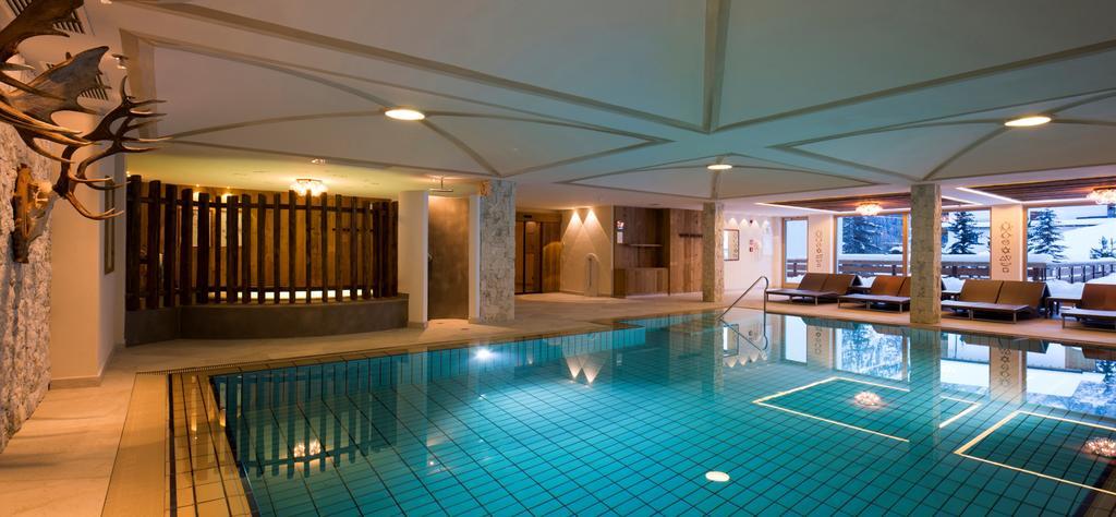 Hotel Sassongher Corvara In Badia Bagian luar foto